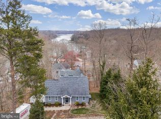386 Ridge Rd, Annapolis, MD
