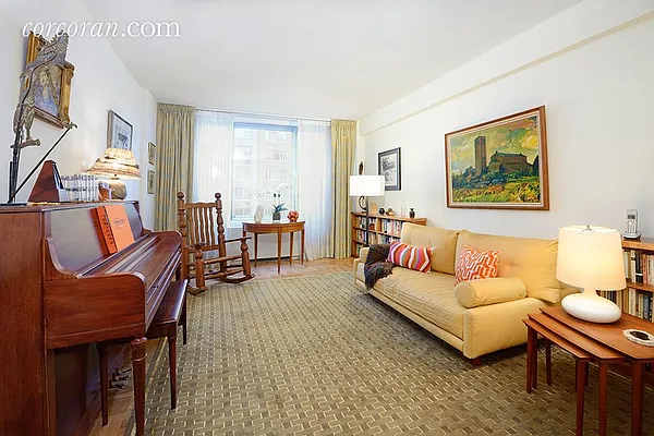Sold by Corcoran | media 8