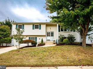 49 Copperfield Dr, Hamilton, NJ 08610