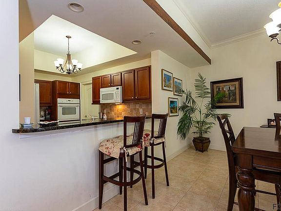4th image of 102 Yacht Harbor Dr Unit 165