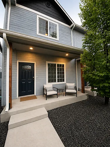 907 W Cherry Ave #D Photo 1