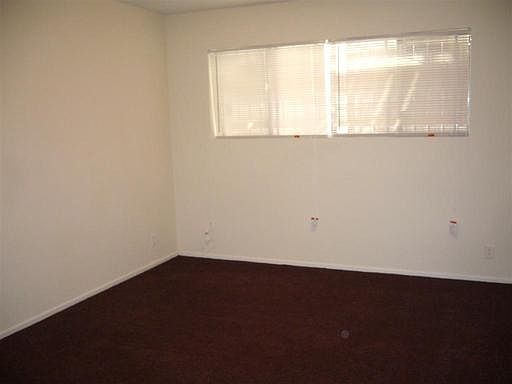 3rd image of 6051 Romaine St APT 4