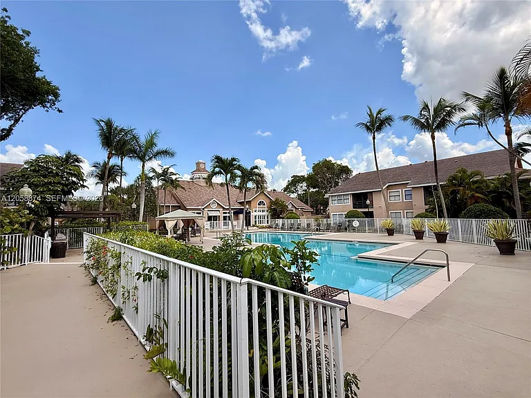 15570 SW 105th Ln #1706 — Photo 31