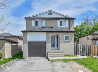 707 Upper Wentworth St, Hamilton, ON L9A4V6