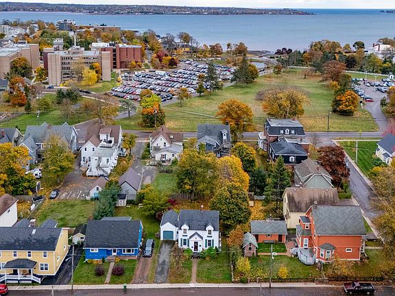 2nd image of 28 Churchill Ave