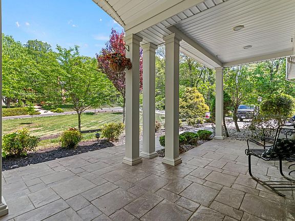 4th image of 4717 Locksview Rd