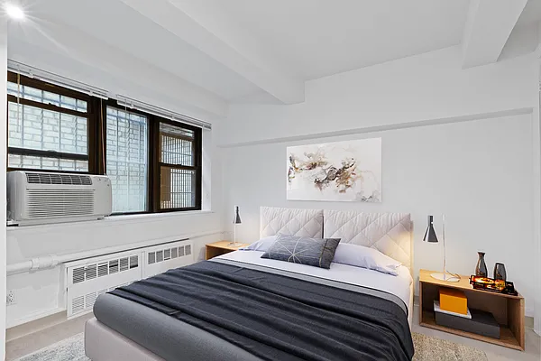 Rented by Anchor Associates | media 14
