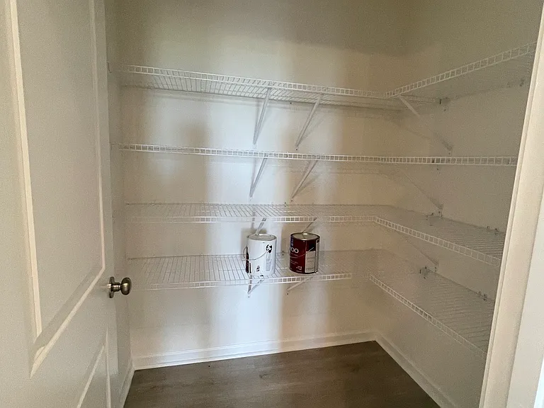 5760 Coulee Ln — Photo 30