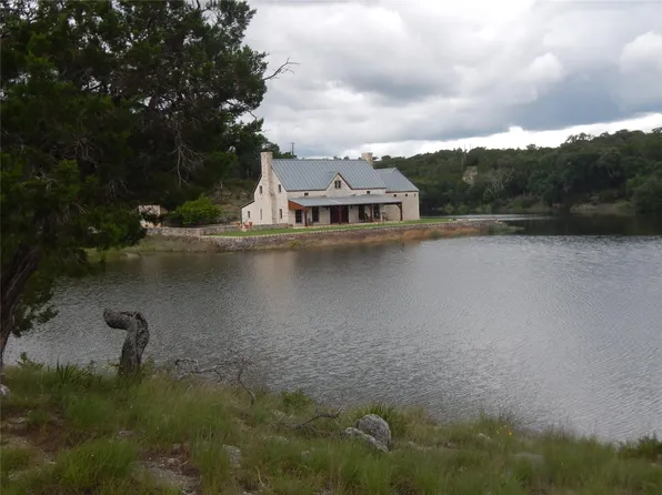 3777 Middle Creek Rd, Blanco, TX 78606