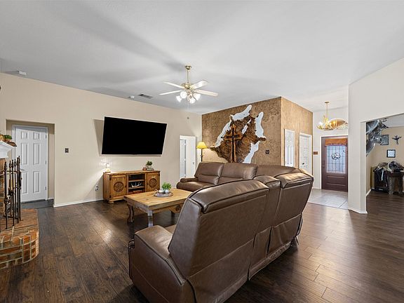 5th image of 4621 Cedar Run Dr
