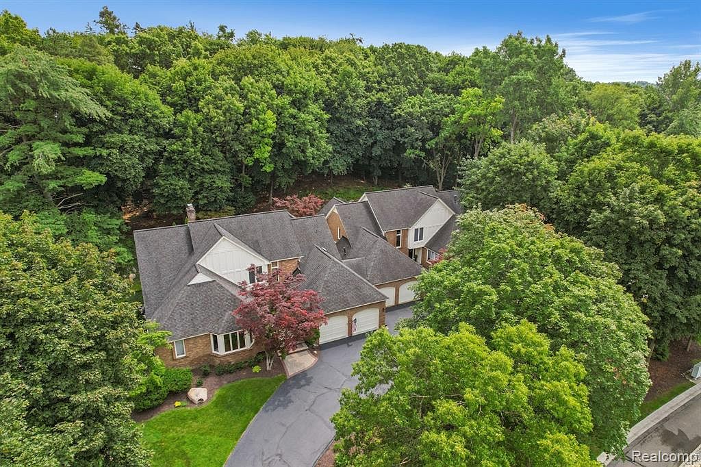35 Vaughan Ridge Rd, Bloomfield Hills, MI 48304 Zillow