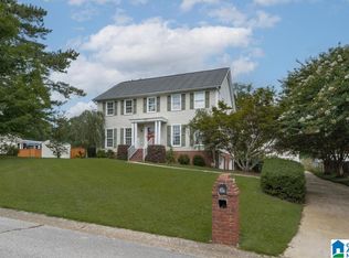 884 Springmeadow Dr, Gardendale, AL 35071