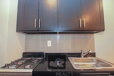 Rented by Jonis Realty