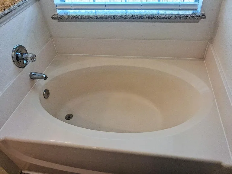 6004 Harwood Crossing Dr — Photo 14
