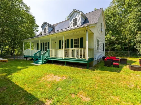 370 Ware Rd, Warren, MA 01083