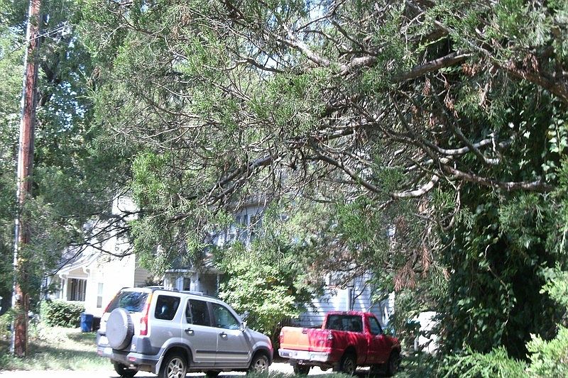 2nd image of 2510 Pickett Rd
