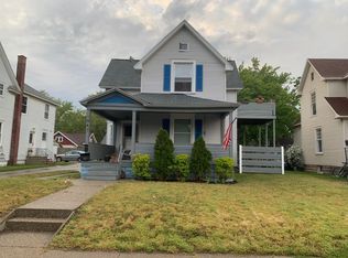 1047 Washington Ave #1/2, Grand Haven, MI 49417