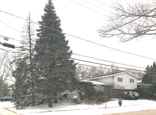 366 N Montclair Ave, Glen ellyn, IL