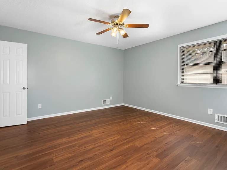 3513 NE Stanton St — Photo 12