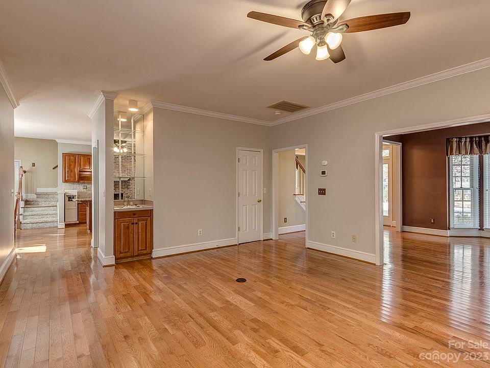 3301 Carnegie Ln, Matthews, NC 28105 Zillow