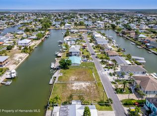 4265 Columbus Dr, Hernando Beach, FL 34607