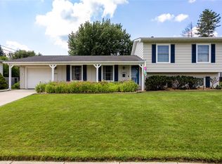 3855 Tomahawk Trl SE, Cedar Rapids, IA 52403