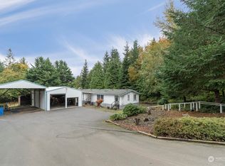 132 Timberline Dr, Castle Rock, WA 98611