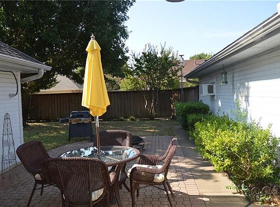 3rd image of 1416 Nettleton Dr