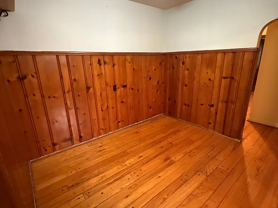 878 Lafayette Ave #3