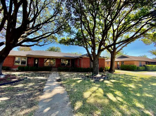 9560 Mercer Dr, Dallas, TX 75228