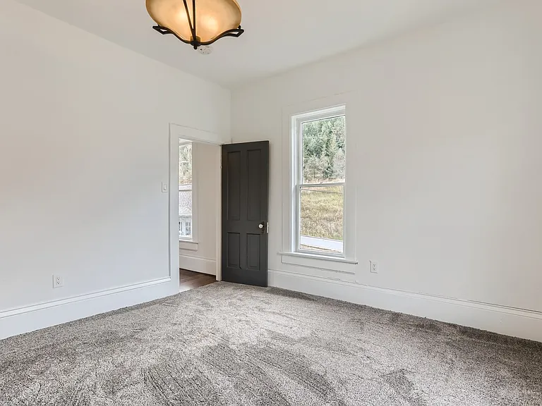 2545 Miner St — Photo 22