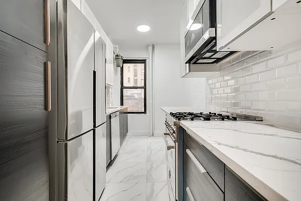 Rented by Compass | media 6