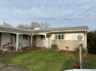 217 Lexington Dr, McKeesport, PA 15135