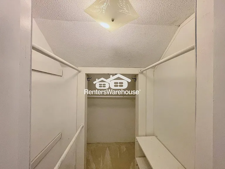 8455 Radnor Rd — Photo 35