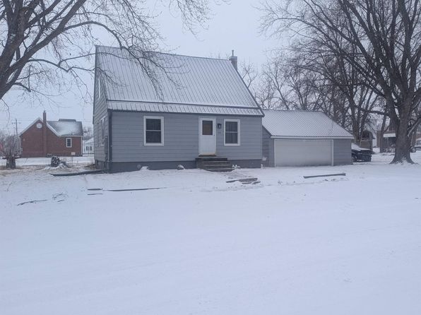 100 W Union St, Ionia, IA 50645