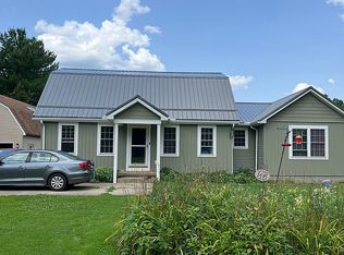 5695 Wilkes Rd, Atwater, OH 44201