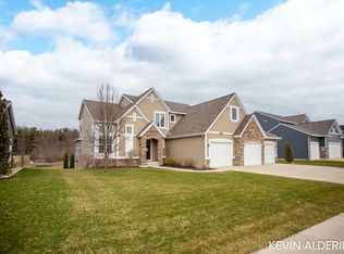 13783 Harrington Lndg, Holland, MI