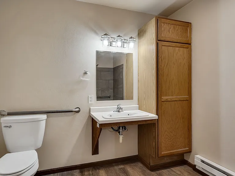 121 N Steiner Ter — Photo 14