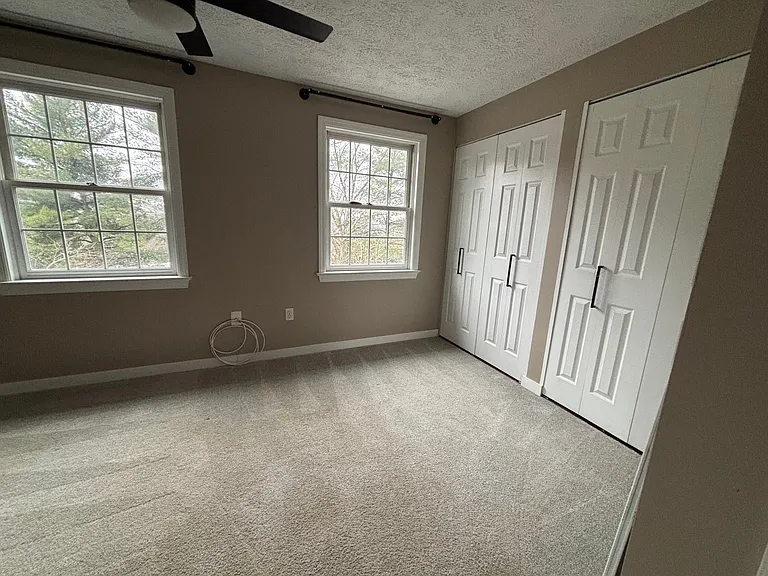195 Scott Ln — Photo 11
