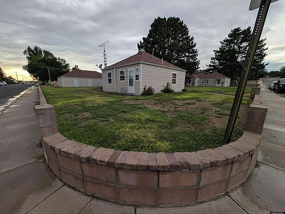 3rd image of 2802 Main St