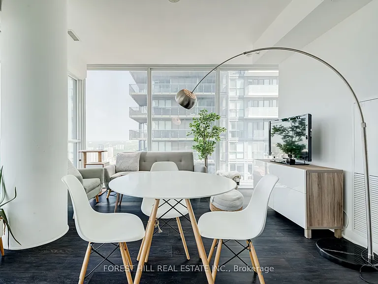 15 Grenville St #4708 — Photo 13