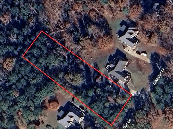 516 Lakeside Dr, Anderson, SC 29621