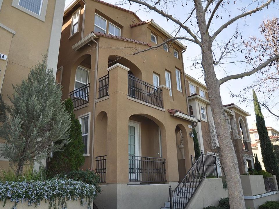 1st image of 788 Altino Blvd