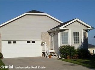 2400 SW 12th St, Lincoln, NE 68522
