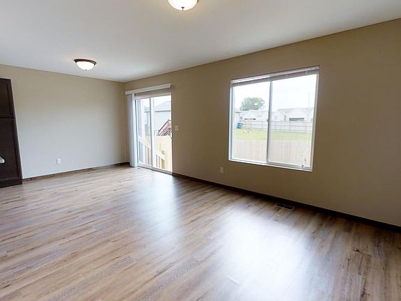 Living Room (MainFloor)