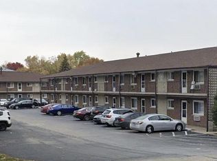 8530 W 95th St #1-24, Hickory Hills, IL 60457