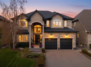 92 Bookjans Dr, Hamilton, ON L9G0B7