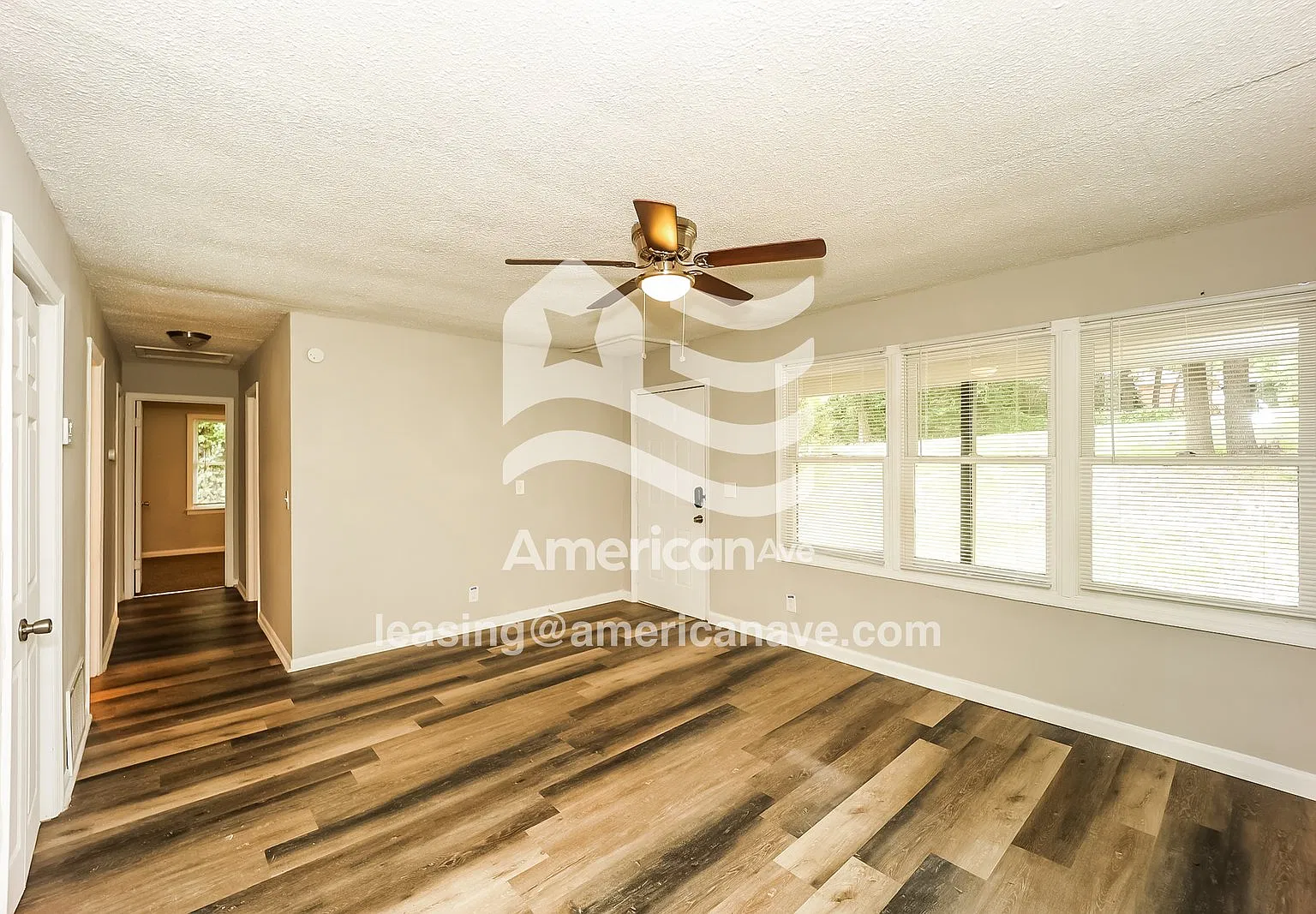 3 bed, 1.5 bath, 1020 sqft, $1,335 — Photo 4