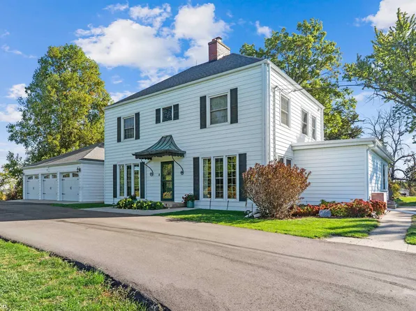 1618 S 12th St, Marshalltown, IA 50158