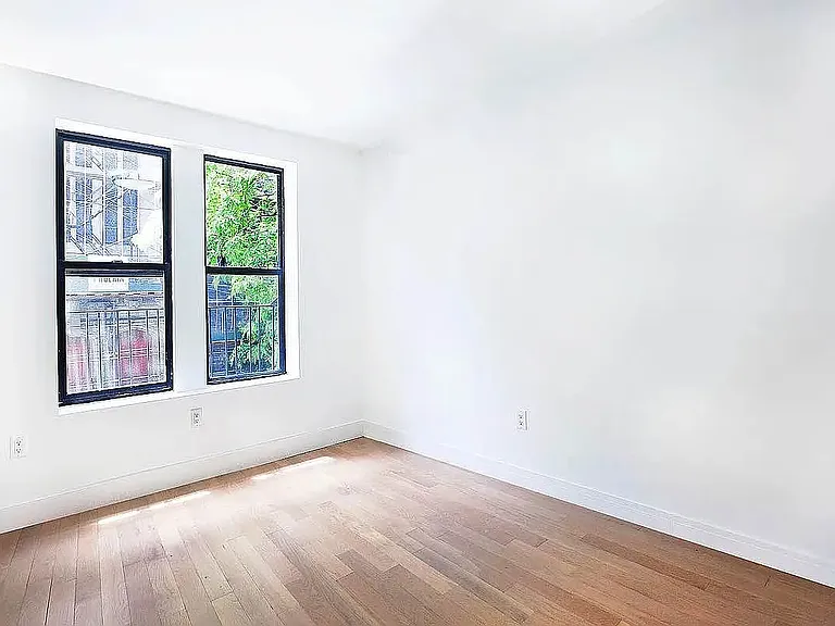 137 W 137th St #55B — Photo 3